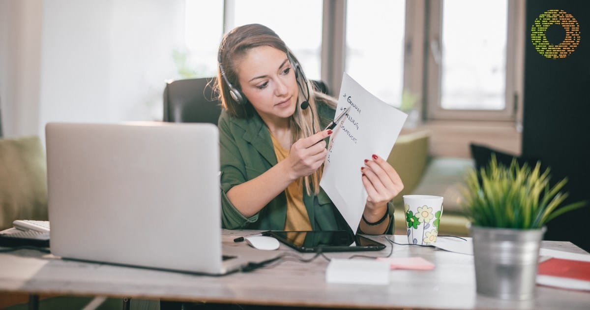 5 ESSENTIALS FOR TEACHING ENGLISH ONLINE