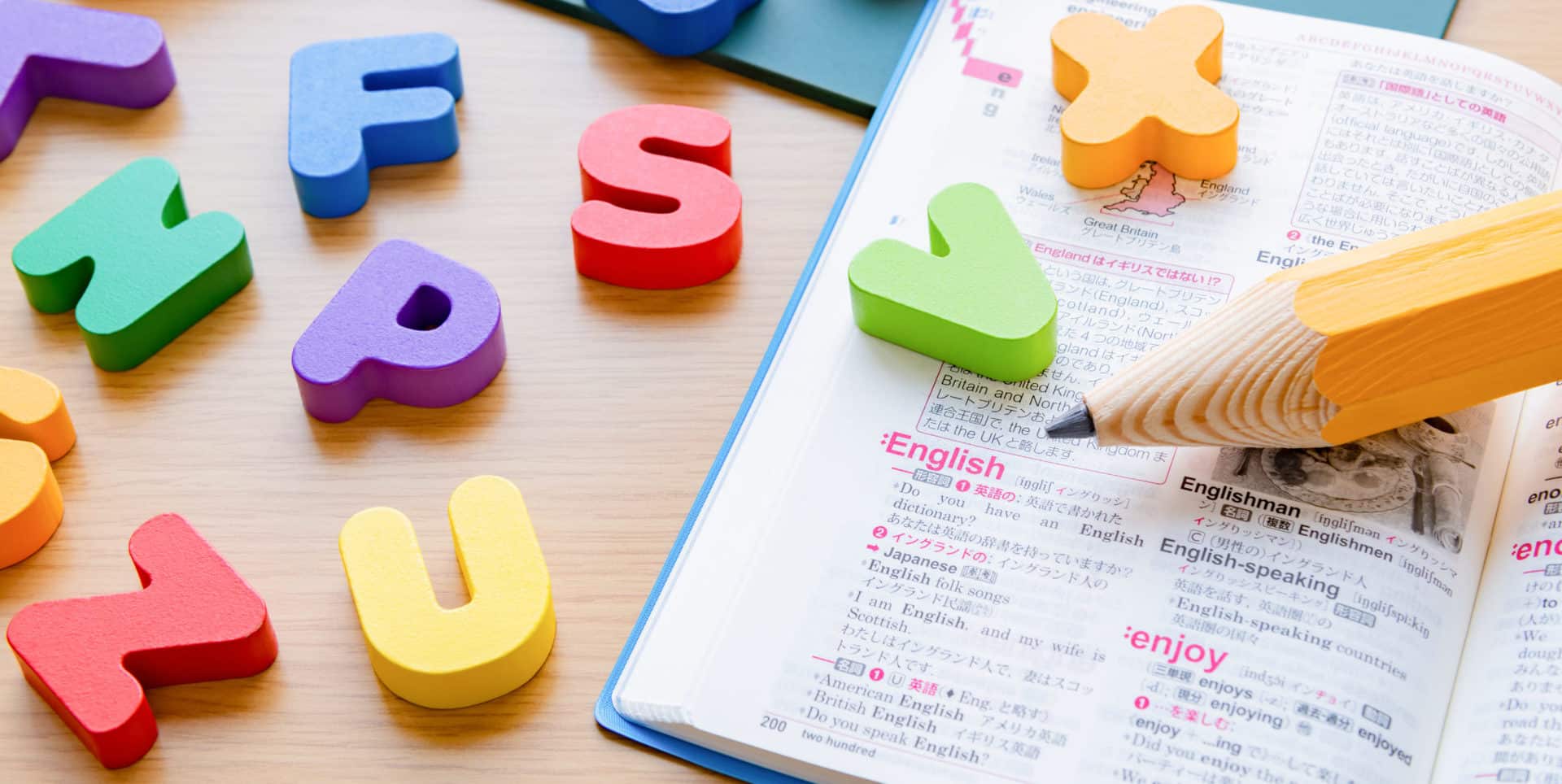 With so many English language learners, there is a high demand for TEFL teachers